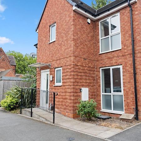 Royal House Wolverhampton - Perfect For Contractors & Large Groups Eksteriør billede